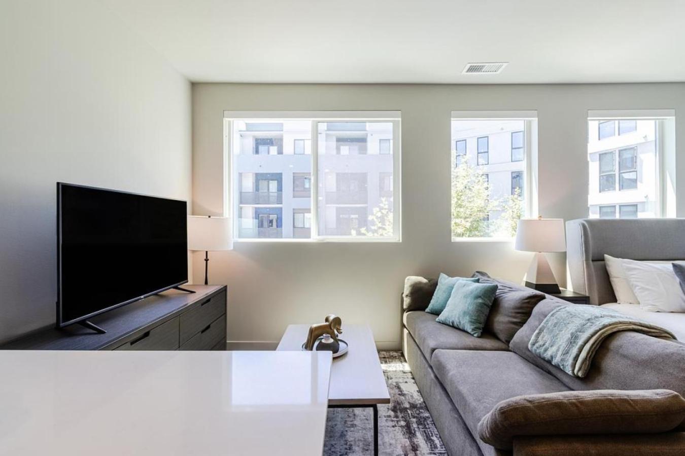 Landing At Emory At Red - 1 Bedroom In *